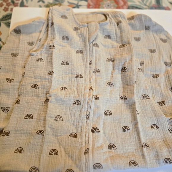 Unk Kids Pajamas Sleep Sack with Rainbow Pattern - Picture 2 of 4